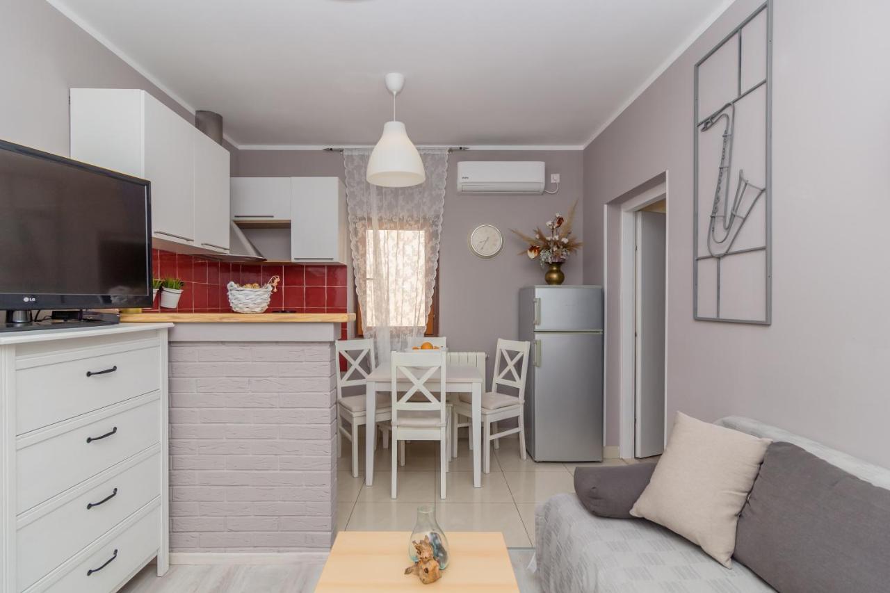 Apartment Box Poreč Dış mekan fotoğraf
