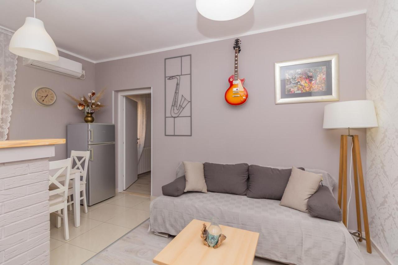 Apartment Box Poreč Dış mekan fotoğraf